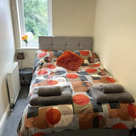 Claygate Place - Entire 2 Bed House, Off Street Parking - Perfect For Holiday Breaks Or Contractors Nottingham Exterior foto