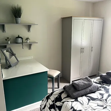 Claygate Place - Entire 2 Bed House, Off Street Parking - Perfect For Holiday Breaks Or Contractors Nottingham Exterior foto
